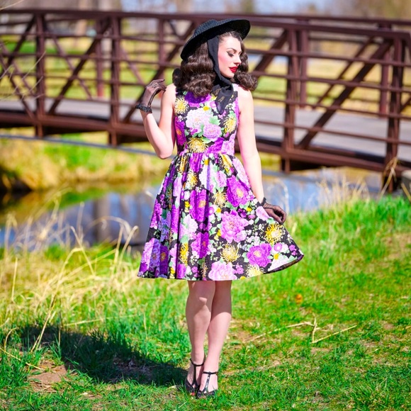 Retrolicious Dresses & Skirts - Retrolicious Purple Metallic Floral Dress